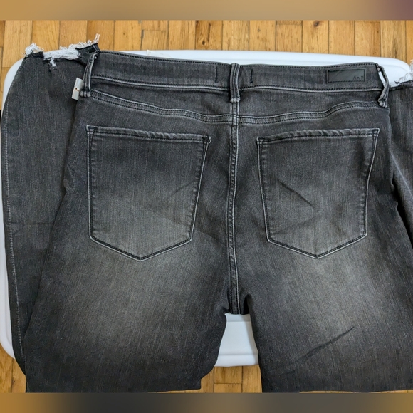 NWT Abercrombie & Fitch jeans - Picture 4 of 8